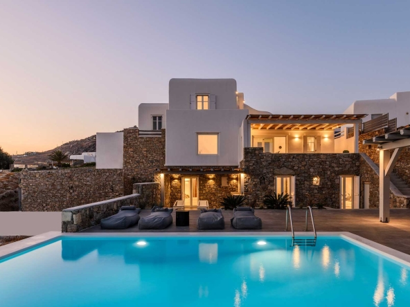 Luxury Villas Mykonos | Handy Tours