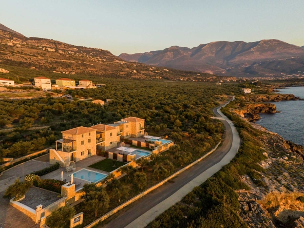 Luxury Villas Peloponnese | Handy Tours