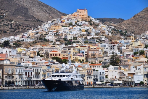 SYROS PORT