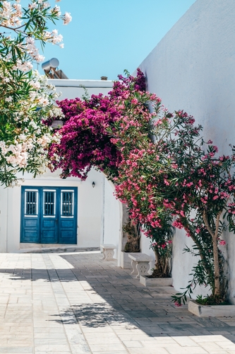 Streets,Of,Village,Of,Pyrgos,With,Cycladic,Houses,And,The