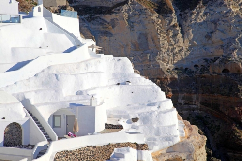 santorini-building